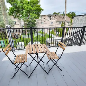 Beautiful & New! Renovated For Your Style Comfort Apartment Montreal